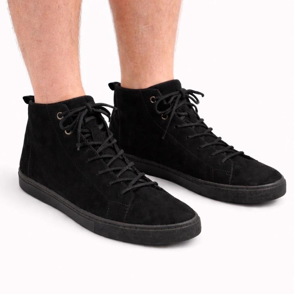Size 12 TOMS Men’s Lenox Mid Black Suede Sneakers Casual Lace Up Shoes Comfort